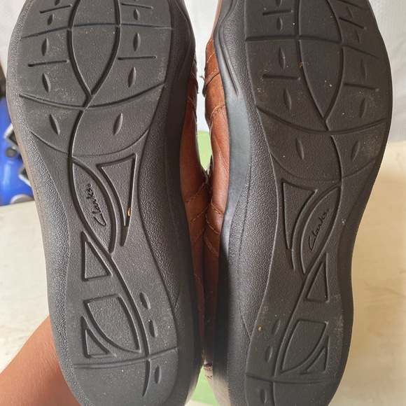 Clarks Artisian - Picture 4 of 8